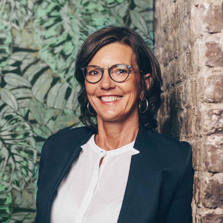 Portraitfoto Frau Ute Krämer-Engel