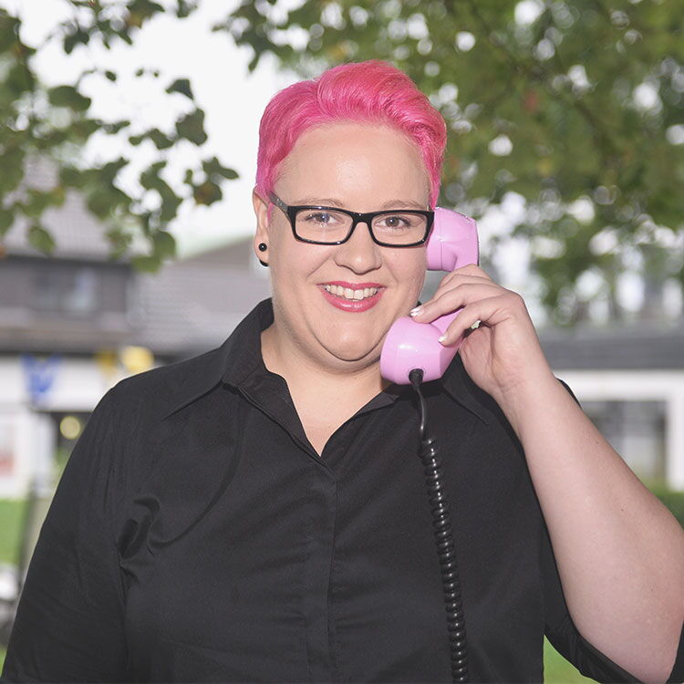 Gastgeber Leiterin Reservierungsabteilung Sporthotel Grafenwald